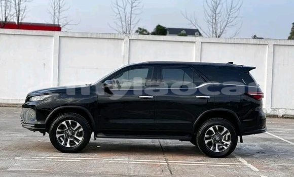 Buy Used Hyundai Excel Black Car in Vientiane in Vientiane Province Buy Used Hyundai Excel Black Car in Vientiane in Vientiane Province