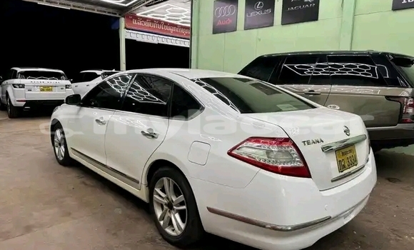Acheter Occasion Voiture Nissan Teana Blanc à Vientiane, Vientiane Province Acheter Occasion Voiture Nissan Teana Blanc à Vientiane, Vientiane Province