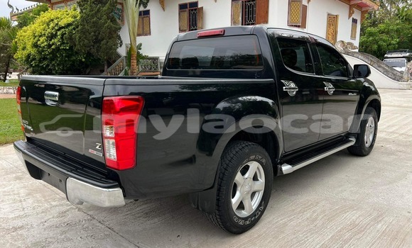 Buy Used Isuzu D–MAX Black Car in Luang Namtha in Luang Namtha Province Buy Used Isuzu D–MAX Black Car in Luang Namtha in Luang Namtha Province