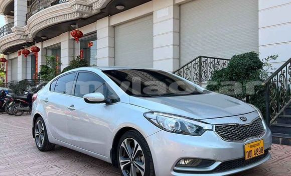 Buy Used Kia Cerato Other Car in Vientiane in Vientiane Province Buy Used Kia Cerato Other Car in Vientiane in Vientiane Province