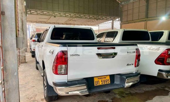Buy Used Toyota Hilux Other Car in Vientiane in Vientiane Province Buy Used Toyota Hilux Other Car in Vientiane in Vientiane Province