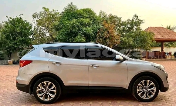 Buy Used Hyundai Elantra Other Car in Luang Namtha in Luang Namtha Province