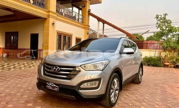 Buy Used Hyundai Elantra Other Car in Luang Namtha in Luang Namtha Province Buy Used Hyundai Elantra Other Car in Luang Namtha in Luang Namtha Province