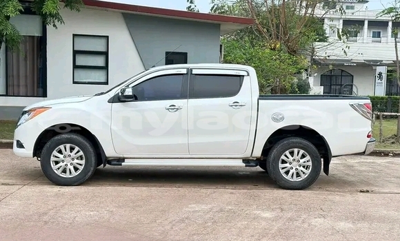 Buy Used Mazda 3 MPS White Car in Luang Namtha in Luang Namtha Province Buy Used Mazda 3 MPS White Car in Luang Namtha in Luang Namtha Province