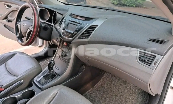 Buy Used GMC Savana White Car in Vientiane in Vientiane Province Buy Used GMC Savana White Car in Vientiane in Vientiane Province