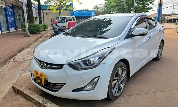 Buy Used GMC Savana White Car in Vientiane in Vientiane Province Buy Used GMC Savana White Car in Vientiane in Vientiane Province