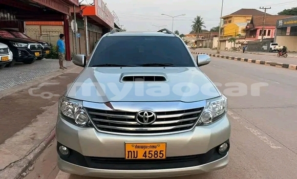 Buy Used GAC Trumpchi GS8 Other Car in Vientiane in Vientiane Province Buy Used GAC Trumpchi GS8 Other Car in Vientiane in Vientiane Province