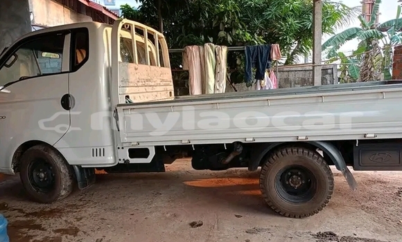 Buy Used Bolwell Nagari White Car in Vientiane in Vientiane Province
