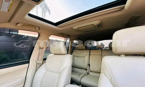 Buy Used Lexus RC White Car in Vientiane in Vientiane Province