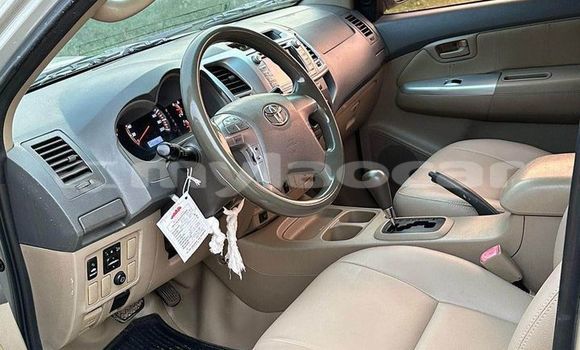 Buy Used Toyota Hilux Other Car in Huayxay in Bokeo Province Buy Used Toyota Hilux Other Car in Huayxay in Bokeo Province