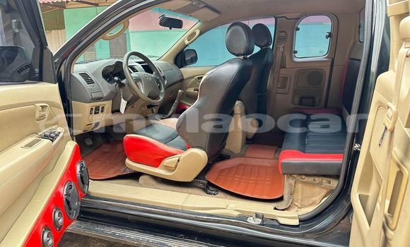 Buy Used Toyota Hilux Other Car in Huayxay in Bokeo Province Buy Used Toyota Hilux Other Car in Huayxay in Bokeo Province