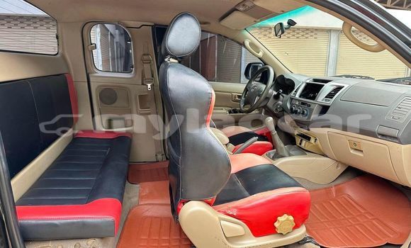 Buy Used Toyota Hilux Other Car in Huayxay in Bokeo Province Buy Used Toyota Hilux Other Car in Huayxay in Bokeo Province