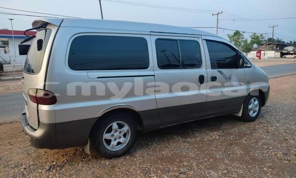Buy Used Toyota Sienna Other Car in Vientiane in Vientiane Province Buy Used Toyota Sienna Other Car in Vientiane in Vientiane Province
