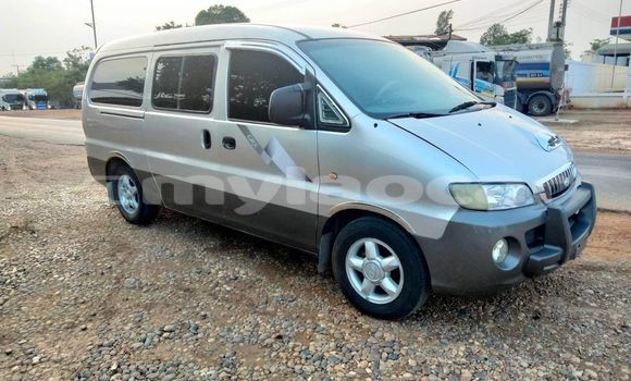 Buy Used Toyota Sienna Other Car in Vientiane in Vientiane Province Buy Used Toyota Sienna Other Car in Vientiane in Vientiane Province