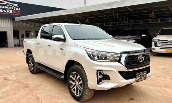 Acheter Occasion Voiture Toyota Hilux Blanc à Vientiane, Vientiane Province Acheter Occasion Voiture Toyota Hilux Blanc à Vientiane, Vientiane Province