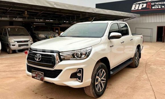 Acheter Occasion Voiture Toyota Hilux Blanc à Vientiane, Vientiane Province Acheter Occasion Voiture Toyota Hilux Blanc à Vientiane, Vientiane Province