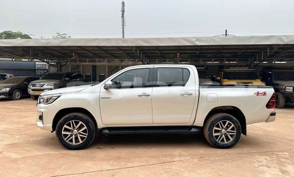 Acheter Occasion Voiture Toyota Hilux Blanc à Vientiane, Vientiane Province Acheter Occasion Voiture Toyota Hilux Blanc à Vientiane, Vientiane Province