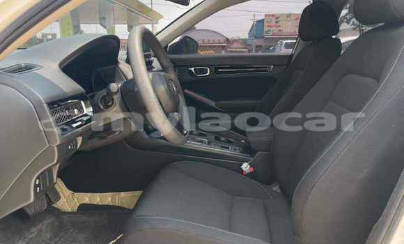 Acheter Occasion Voiture Honda Civic Blanc à Champasak, Champasak Province Acheter Occasion Voiture Honda Civic Blanc à Champasak, Champasak Province