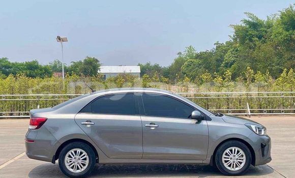 Acheter Occasion Voiture Kia Sorento Autre à Vientiane, Vientiane Province Acheter Occasion Voiture Kia Sorento Autre à Vientiane, Vientiane Province