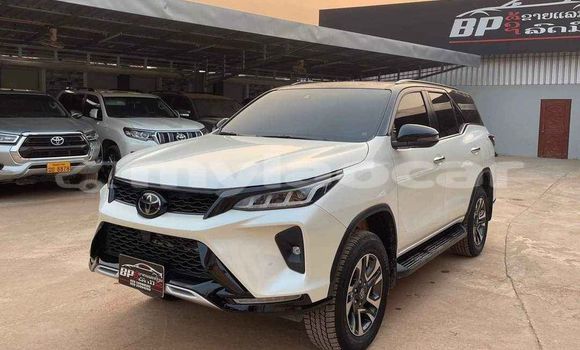 Acheter Occasion Voiture Toyota Fortuner Blanc à Champasak, Champasak Province Acheter Occasion Voiture Toyota Fortuner Blanc à Champasak, Champasak Province