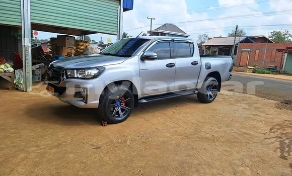 Buy Used Toyota Hilux Other Car in Vientiane in Vientiane Province Buy Used Toyota Hilux Other Car in Vientiane in Vientiane Province