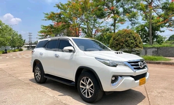 Buy Used Toyota Fortuner Other Car in Vientiane in Vientiane Province Buy Used Toyota Fortuner Other Car in Vientiane in Vientiane Province