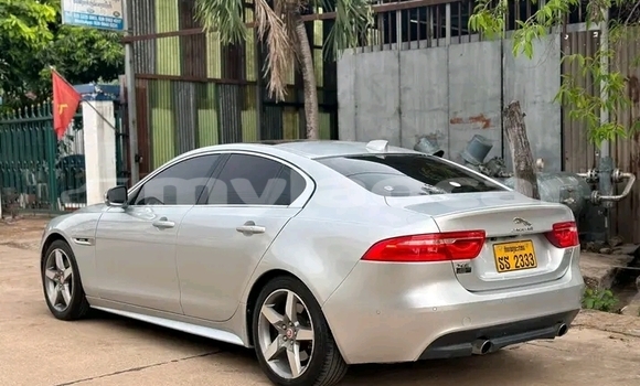 Buy Used GAC Trumpchi GS8 Other Car in Vientiane in Vientiane Province Buy Used GAC Trumpchi GS8 Other Car in Vientiane in Vientiane Province