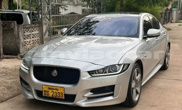 Buy Used GAC Trumpchi GS8 Other Car in Vientiane in Vientiane Province Buy Used GAC Trumpchi GS8 Other Car in Vientiane in Vientiane Province