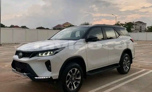 Buy Used Toyota Fortuner White Car in Huayxay in Bokeo Province Buy Used Toyota Fortuner White Car in Huayxay in Bokeo Province