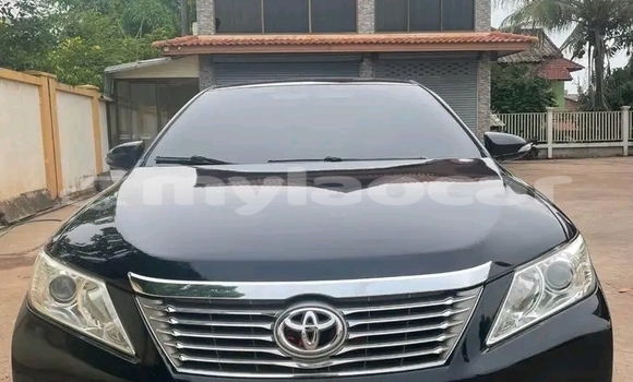 Buy Used Toyota Camry Black Car in Vientiane in Vientiane Province Buy Used Toyota Camry Black Car in Vientiane in Vientiane Province