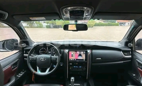 ຊື້ ໃຊ້ແລ້ວ Toyota Fortuner White ລົດ ໃນ Vientiane ໃນ Vientiane Province ຊື້ ໃຊ້ແລ້ວ Toyota Fortuner White ລົດ ໃນ Vientiane ໃນ Vientiane Province