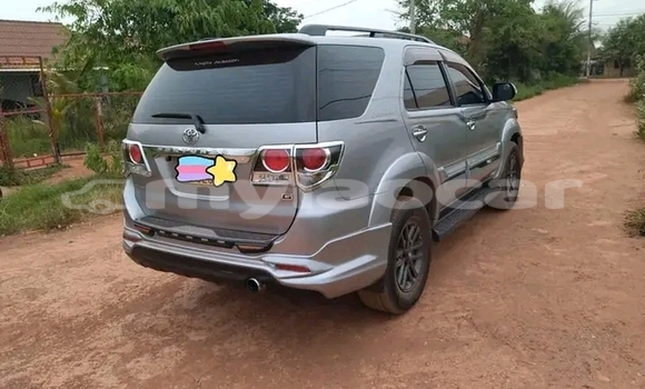 Buy Used Toyota Altis Other Car in Vientiane in Vientiane Province