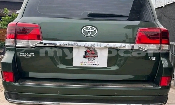 Buy Used Toyota Land Cruiser Black Car in Vientiane in Vientiane Province Buy Used Toyota Land Cruiser Black Car in Vientiane in Vientiane Province