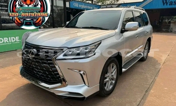 Buy Used Lexus RX 330 Other Car in Vientiane in Vientiane Province Buy Used Lexus RX 330 Other Car in Vientiane in Vientiane Province