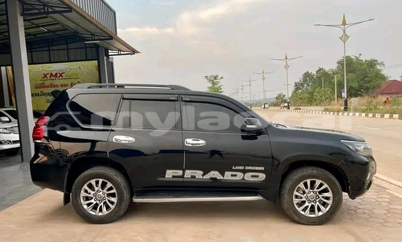 Buy Used Toyota Prado Black Car in Vientiane in Vientiane Province Buy Used Toyota Prado Black Car in Vientiane in Vientiane Province