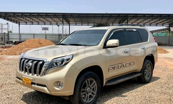 Buy Used Toyota Prado Other Car in Vientiane in Vientiane Province Buy Used Toyota Prado Other Car in Vientiane in Vientiane Province