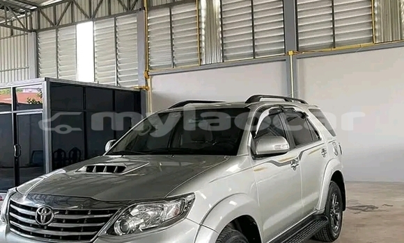 Buy Used Toyota Fortuner Other Car in Vientiane in Vientiane Province Buy Used Toyota Fortuner Other Car in Vientiane in Vientiane Province