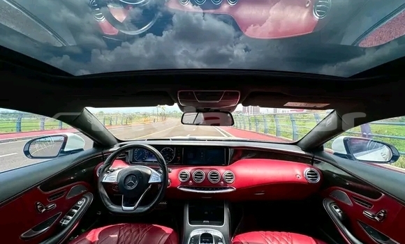 Buy Used Mercedes-Benz 300–Series White Car in Vientiane in Vientiane Province Buy Used Mercedes-Benz 300–Series White Car in Vientiane in Vientiane Province