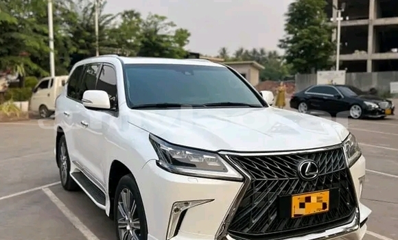 Buy Used Lexus HS White Car in Vientiane in Vientiane Province Buy Used Lexus HS White Car in Vientiane in Vientiane Province