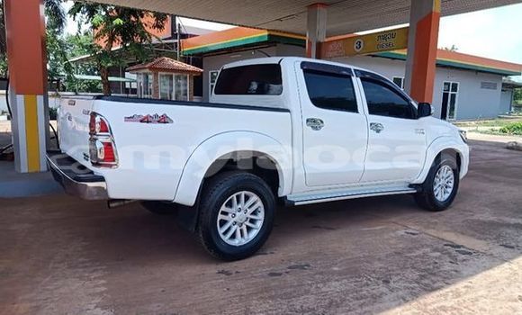 Buy Used Toyota Allion Other Car in Attapeu in Attapeu Province