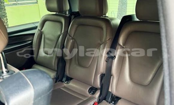 Buy Used Bentley Arnage Other Car in Champasak in Champasak Province Buy Used Bentley Arnage Other Car in Champasak in Champasak Province