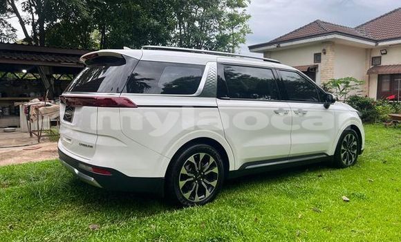 Acheter Occasion Voiture Kia Carnival Autre à Ban Nahin, Oudômxai Province Acheter Occasion Voiture Kia Carnival Autre à Ban Nahin, Oudômxai Province