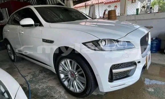 Buy Used Jaguar I-Pace White Car in Vientiane in Vientiane Province Buy Used Jaguar I-Pace White Car in Vientiane in Vientiane Province