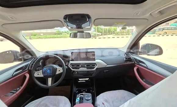 Buy Used BMW 2er Active Tourer White Car in Vientiane in Vientiane Province Buy Used BMW 2er Active Tourer White Car in Vientiane in Vientiane Province