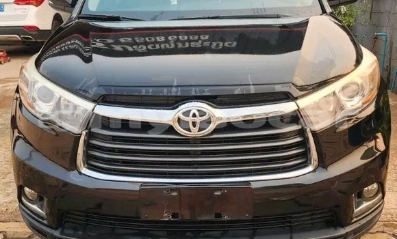 Buy Used Toyota Highlander Black Car in Vientiane in Vientiane Province Buy Used Toyota Highlander Black Car in Vientiane in Vientiane Province