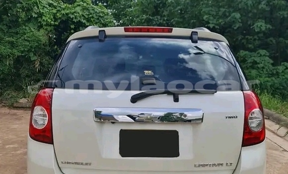 Buy Used Chevrolet Captiva White Car in Vientiane in Vientiane Province Buy Used Chevrolet Captiva White Car in Vientiane in Vientiane Province