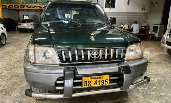 ຊື້ ໃຊ້ແລ້ວ Toyota RAV4 Green ລົດ ໃນ Vientiane ໃນ Vientiane Province ຊື້ ໃຊ້ແລ້ວ Toyota RAV4 Green ລົດ ໃນ Vientiane ໃນ Vientiane Province