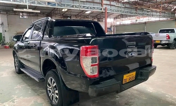 ຊື້ ໃຊ້ແລ້ວ Ford Windstar Black ລົດ ໃນ Vientiane ໃນ Vientiane Province ຊື້ ໃຊ້ແລ້ວ Ford Windstar Black ລົດ ໃນ Vientiane ໃນ Vientiane Province