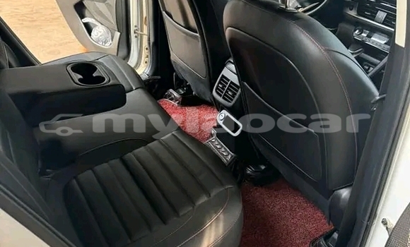 Buy Used Kia Cerato White Car in Vientiane in Vientiane Province Buy Used Kia Cerato White Car in Vientiane in Vientiane Province