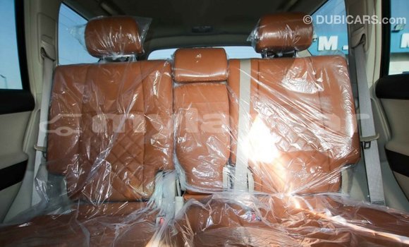 ຊື້ ການ ນຳ ເຂົ້າ Toyota Prado White ລົດ ໃນ Import - Dubai ໃນ Attapeu Province ຊື້ ການ ນຳ ເຂົ້າ Toyota Prado White ລົດ ໃນ Import - Dubai ໃນ Attapeu Province